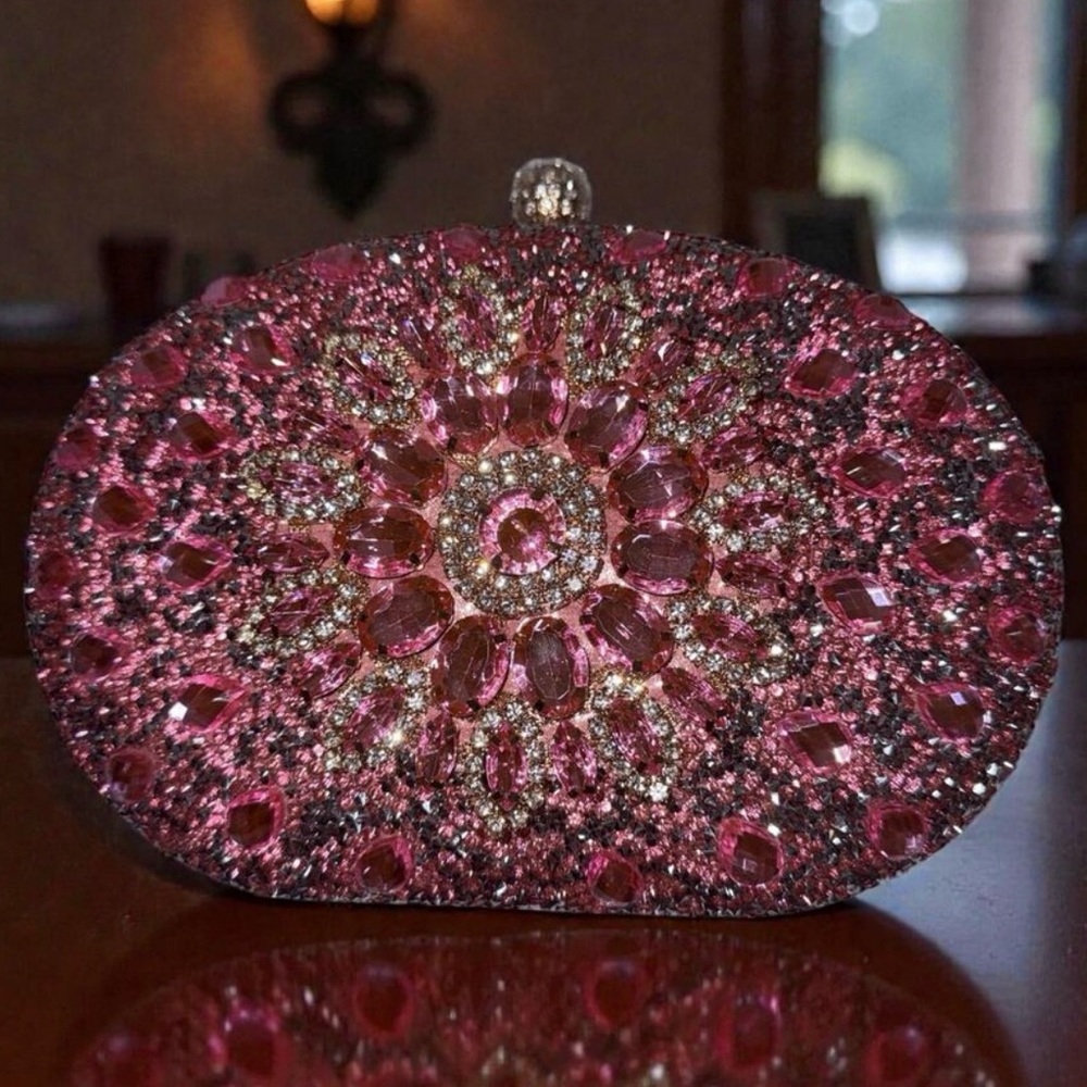 Ramla Women's Pink Crystal Embellished Clutch Evening, NEW! - Picture 2 of 7
